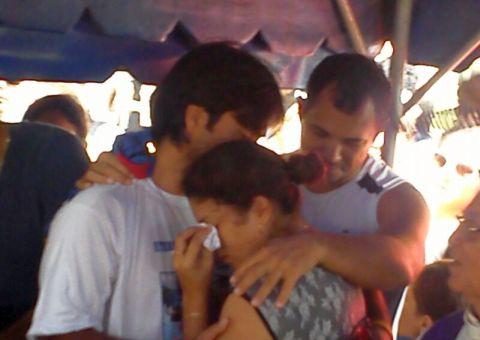 Atleta é enterrado no cemitério Parque Tarumã